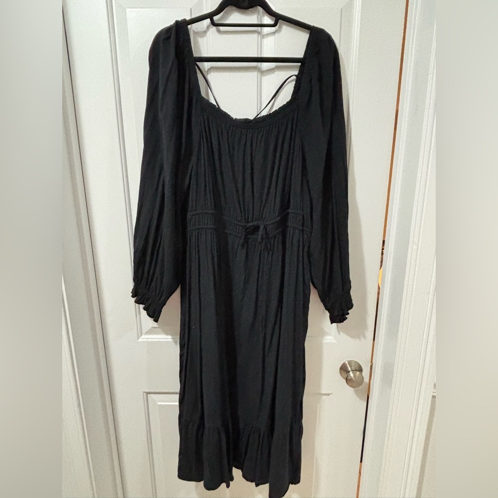 Ava& Vic black dress